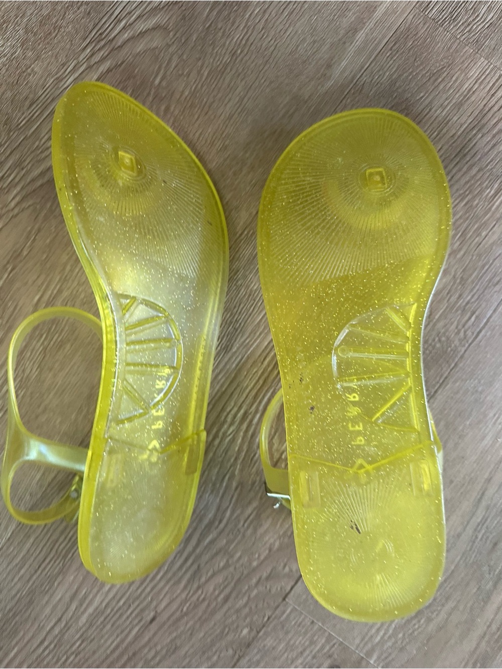 Katy Perry Collections Yellow Glitter Jelly Sandals with Rainbow Appliqués - Picture 3 of 3
